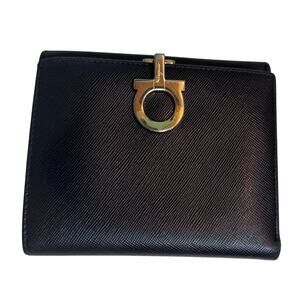 Auth Salvatore Ferragamo Black Gancini Bifold Wallet